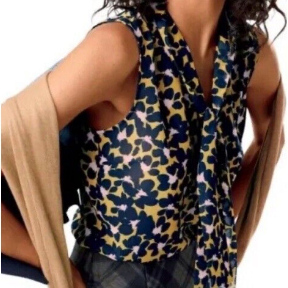 Cabi‎ By Anthropologie Flynn Floral Tie Top Size Large